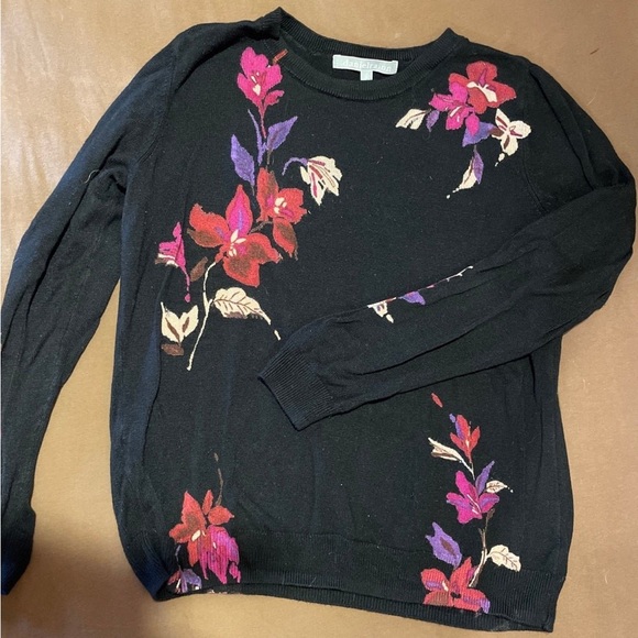 Daniel Rainn Sweaters - Daniel Rainn Sweater Black/Pink Floral